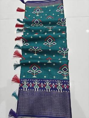 Blue printed hand batik cotton silk saree 3
