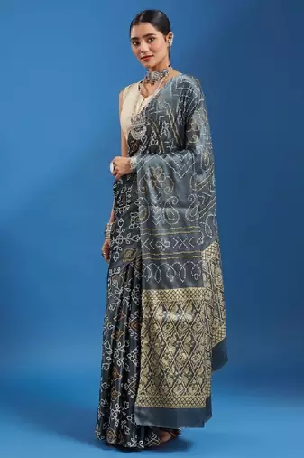 Tie-dye printed bandhani saree with plain border & unstitched blouse
