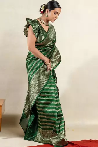 Striped woven design zari leheriya saree