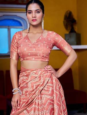 Woven design zari silk blend leheriya saree 4