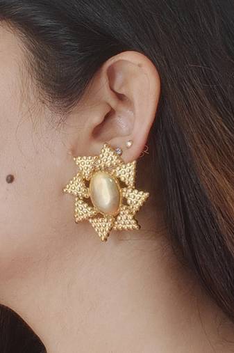 Gold plated illusion stud earrings