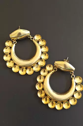 Gold plated chand dome earrings