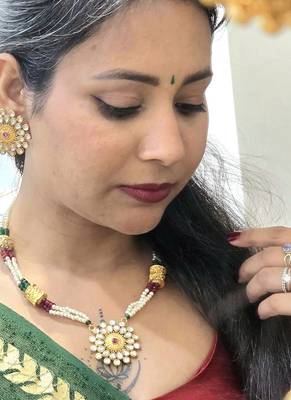 Gold plated ruby red stone floral necklace set 2