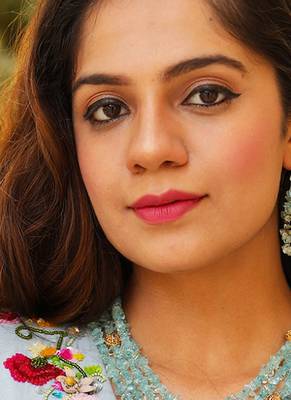 Gold plated blue dangler drop earrings 2