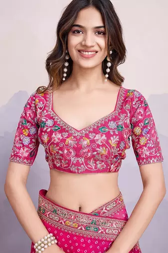 Pink georgette thared work embroidery border & leheriya printed saree whit blouse