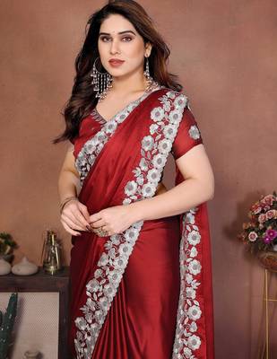 Red silk blend embroidery saree whit blouse 2