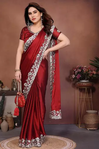 Red silk blend embroidery saree whit blouse