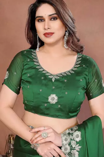 Green silk blend embroidery saree whit blouse