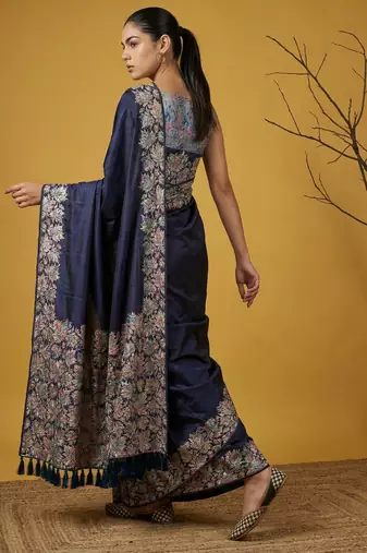 Navy blue silk blend printed woven design saree whit blouse