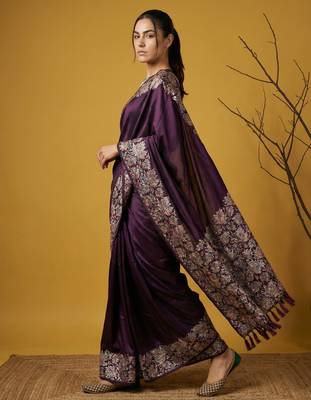 Purple silk blend printed woven design saree whit blouse 3