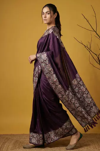 Purple silk blend printed woven design saree whit blouse