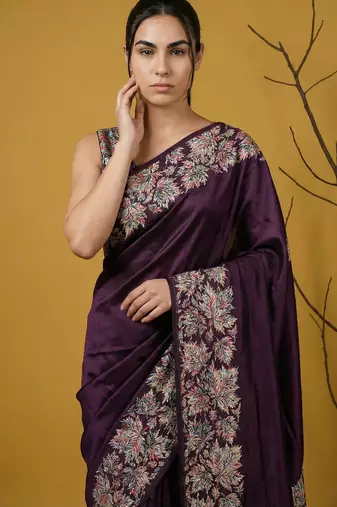 Purple silk blend printed woven design saree whit blouse