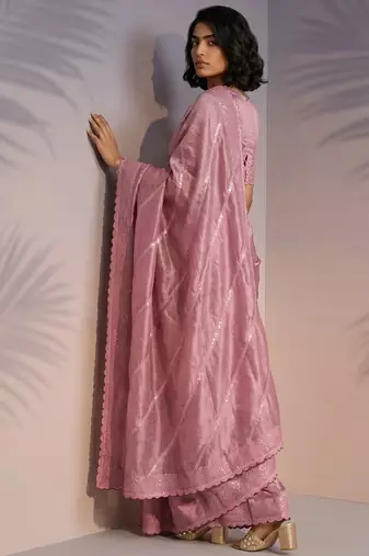Pink silk blend printed woven design saree whit blouse