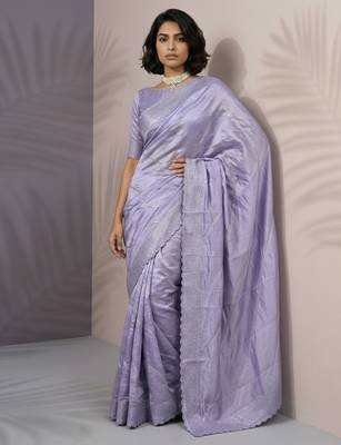 Lavender silk blend printed woven design saree whit blouse 1