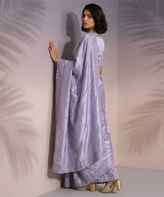 Lavender silk blend printed woven design saree whit blouse 5