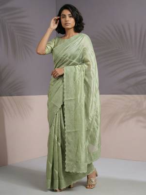 Green silk blend printed woven design saree whit blouse 1