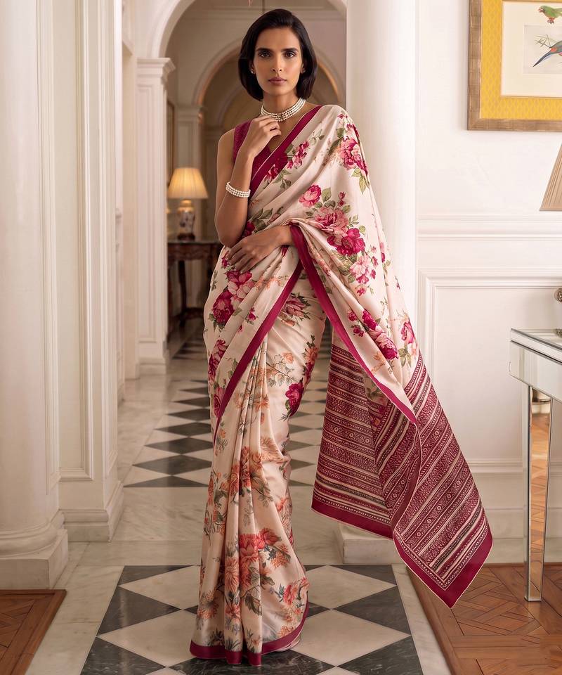 silk blend floral digital printed saree for women with contrast printed pallu