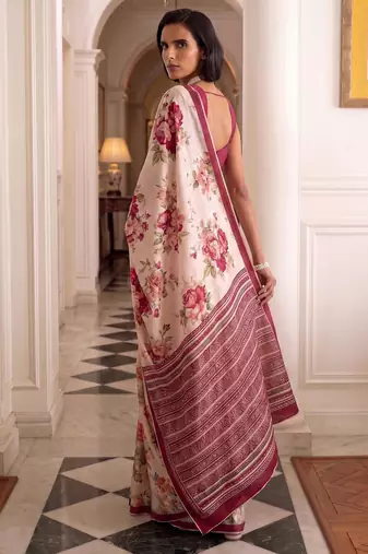silk blend floral digital printed saree for women with contrast printed pallu