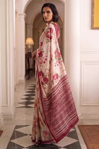 silk blend floral digital printed saree for women with contrast printed pallu
