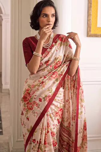 silk blend floral digital printed saree for women with contrast printed pallu