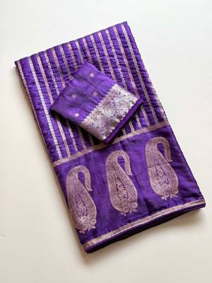Purple Color Jaqurad Weveing Work Satin Saree 3