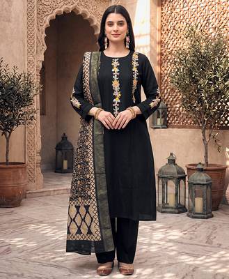 Black cotton embroidery work kurta pant set with dupatta for women 1