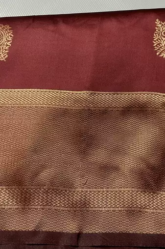 Maroon silk blend banarasi saree with unstitched blouse piece