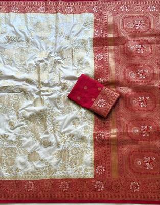 Off White Color Zari Weaving Work Silk Blend Saree 2