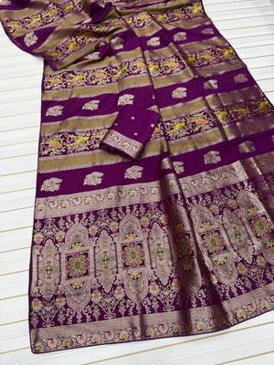 Purple Color Jaqurad Weaving Work Georgette Saree 1