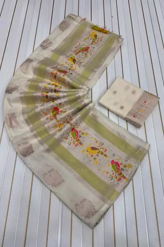 White Color Jaqurad Weaving Work Georgette Saree