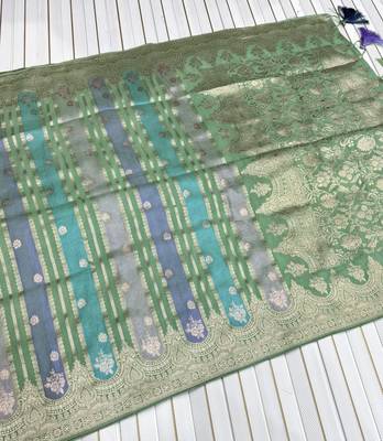 Light Green Color Jaqurad Weaving Work Georgette Saree 2