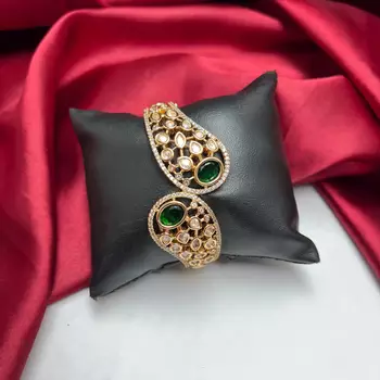Emerald Green Kundan Cuff Bracelet, Gold Polki Style Bridal Bangle, Adjustable CZ Kada 2