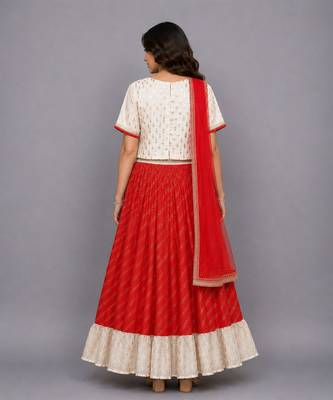 Red Off White Embroidered Chanderi Lehenga Set 2