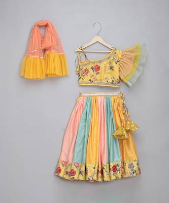 Multicolor Yellow Floral Printed Off Shoulder Lehenga Set 3