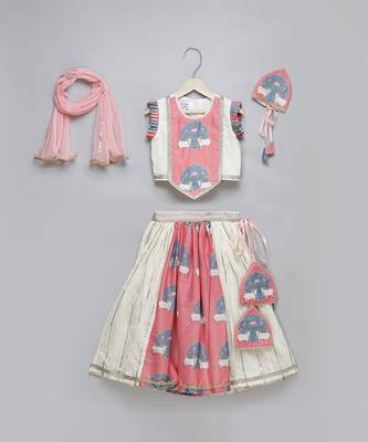Off White Pink Printed Lehenga Set 3