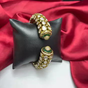 Green Kundan Open Cuff Bracelet, Antique Gold Bridal Kada, Indian Wedding Statement Jewelry 2