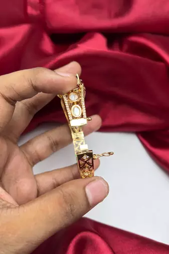 Emerald Green Kundan Bracelet, Gold Tone CZ Bangle, Indian Bridal Statement Wedding Kada