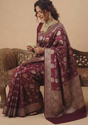 Regal maroon heritage banarasi silk blend saree 2