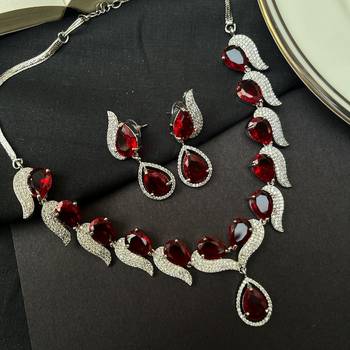Red Stone Necklace Set, Silver Bridal Jewelry Set, Red Pendant Necklace Earrings 2