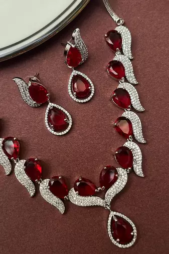 Red Stone Necklace Set, Silver Bridal Jewelry Set, Red Pendant Necklace Earrings