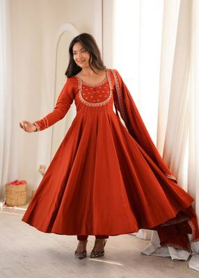 Women's Beautiful Embroidery Work Roman Chanderi Silk Fabric Flared Anarkali Pant and Dupatta Set 1