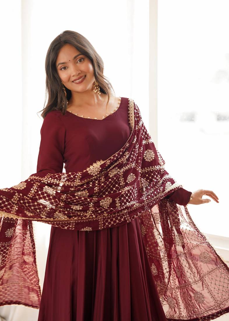  Solid Roman Chanderi Silk Fabric Flared Anarkali Pant and Dupatta Set