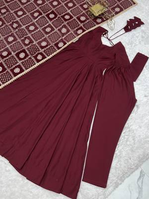  Solid Roman Chanderi Silk Fabric Flared Anarkali Pant and Dupatta Set 5