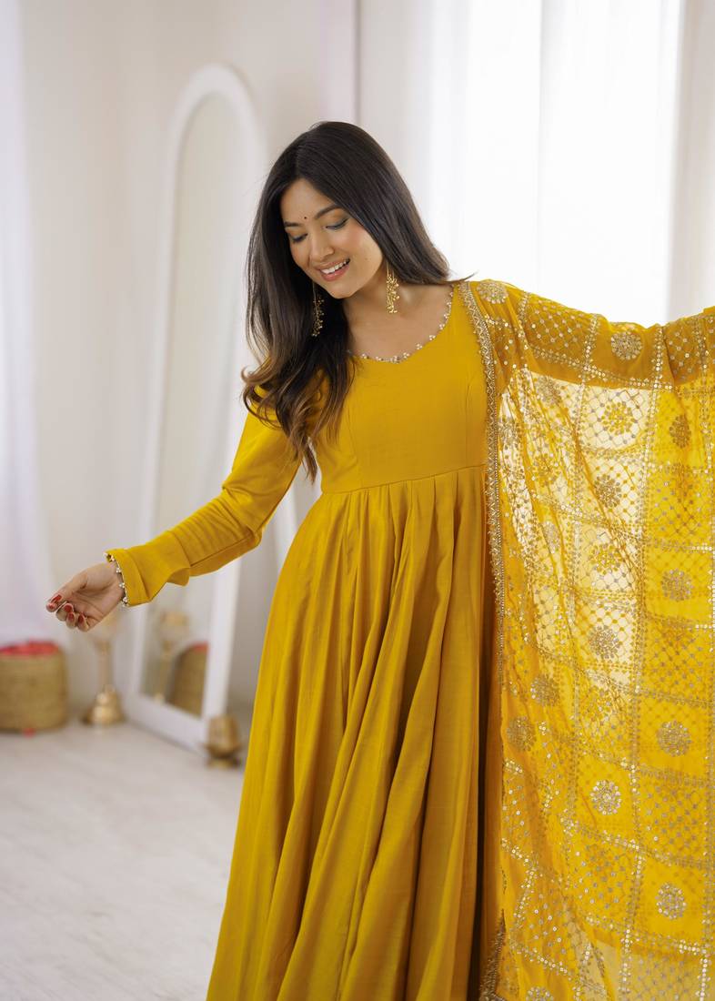  Solid Roman Chanderi Silk Fabric Flared Anarkali Pant and Dupatta Set