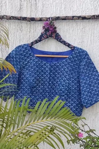 Blue cotton printed readymade blouse