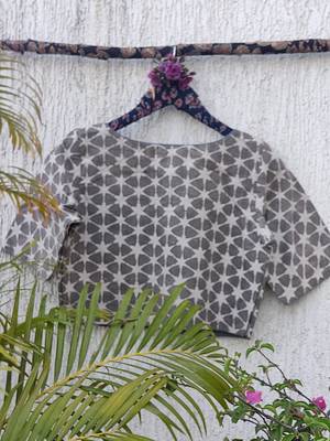 Grey cotton printed readymade blouse 4