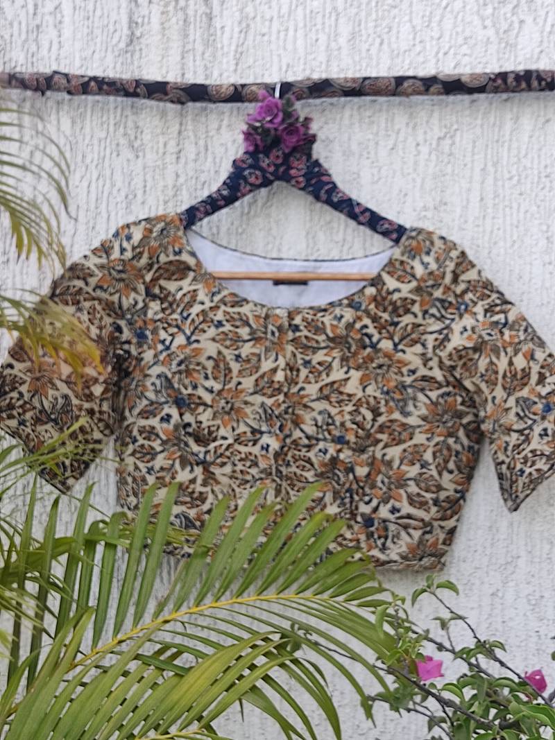 Multicolor cotton printed readymade blouse