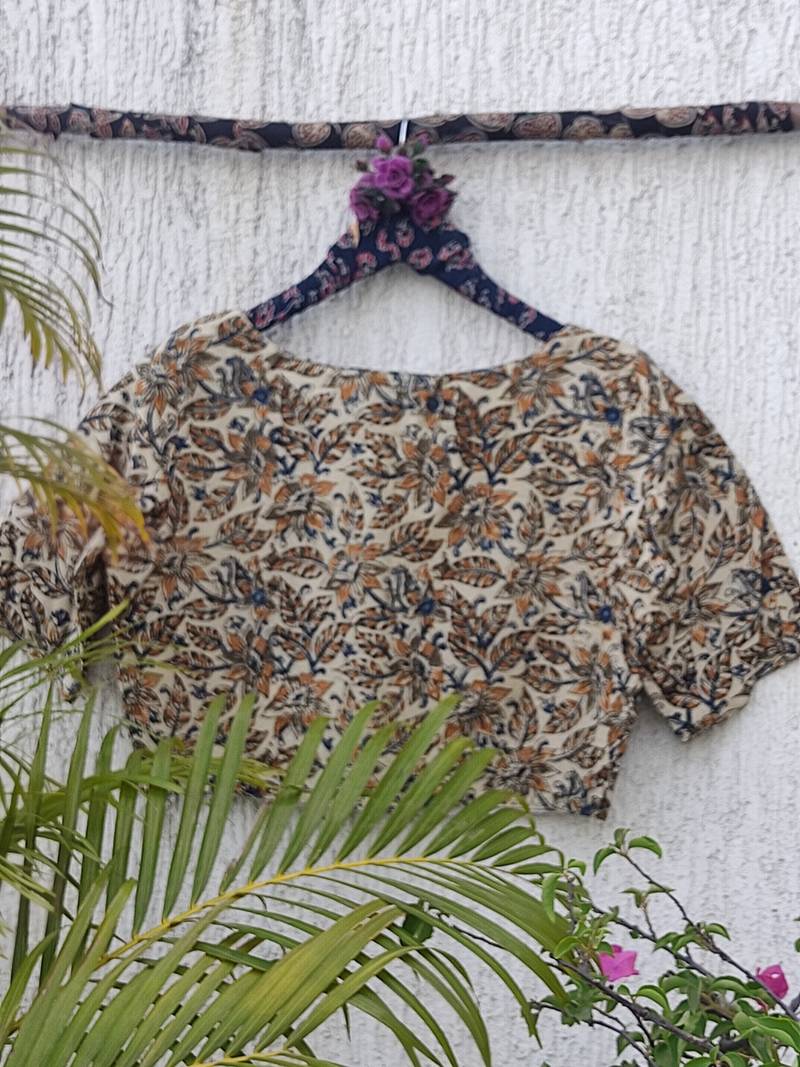 Multicolor cotton printed readymade blouse