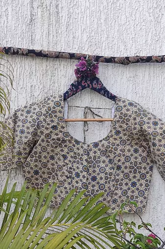Cream cotton printed readymade blouse