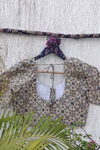 Cream cotton printed readymade blouse